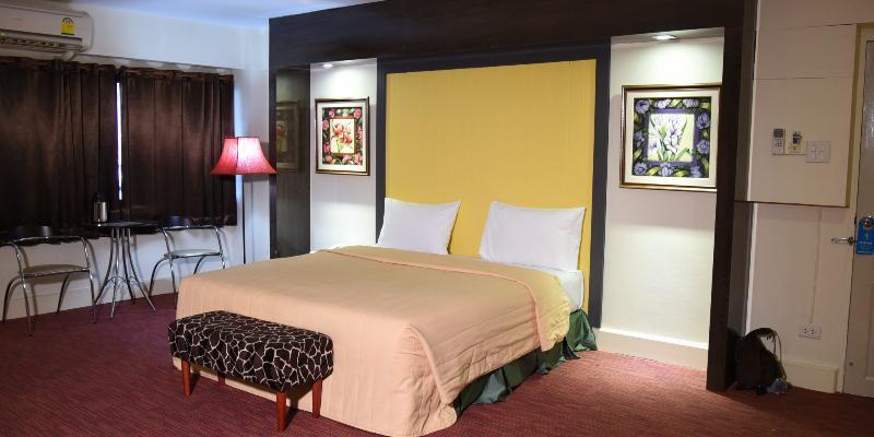 The Canal Hotel Bangkok Extérieur photo