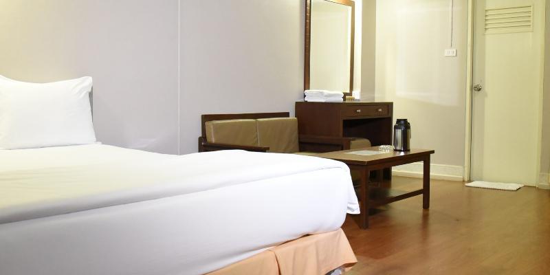 The Canal Hotel Bangkok Extérieur photo