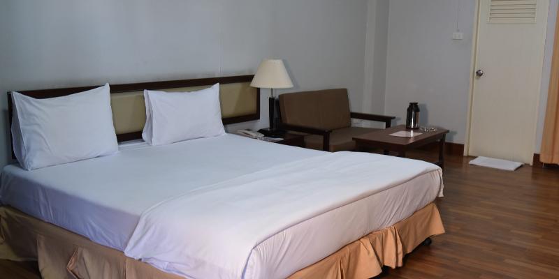 The Canal Hotel Bangkok Extérieur photo