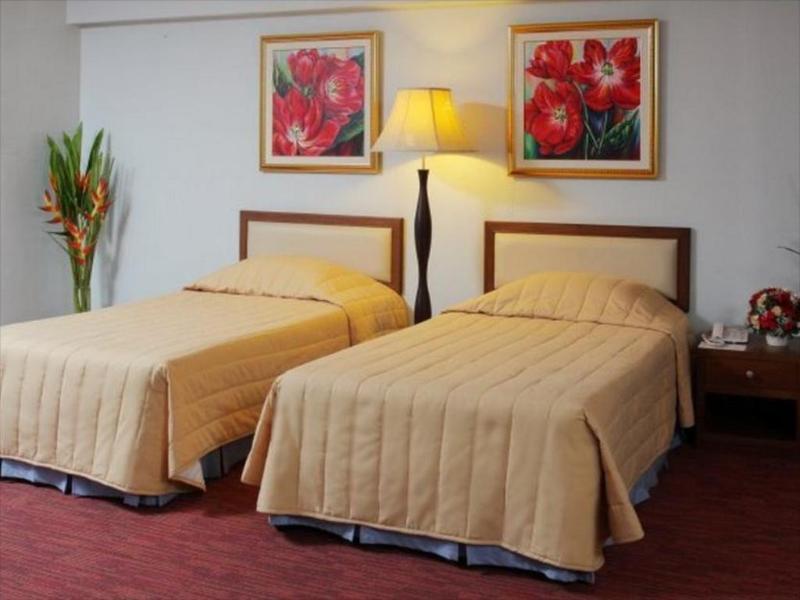 The Canal Hotel Bangkok Extérieur photo