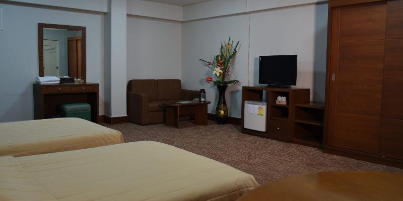 The Canal Hotel Bangkok Extérieur photo