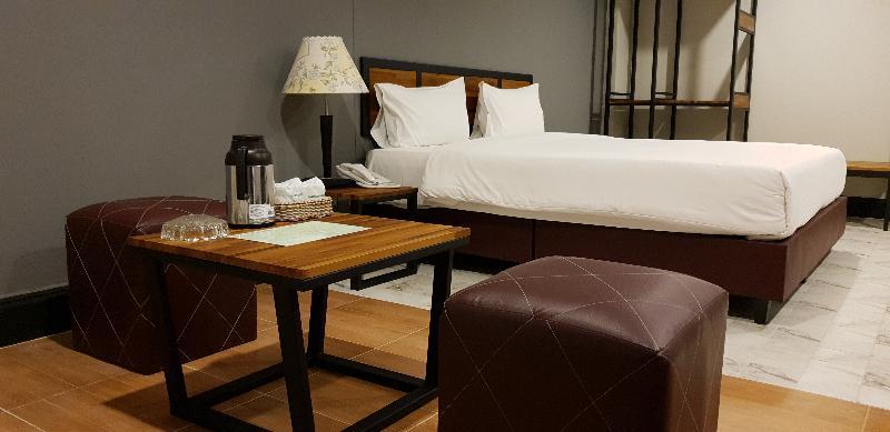 The Canal Hotel Bangkok Extérieur photo